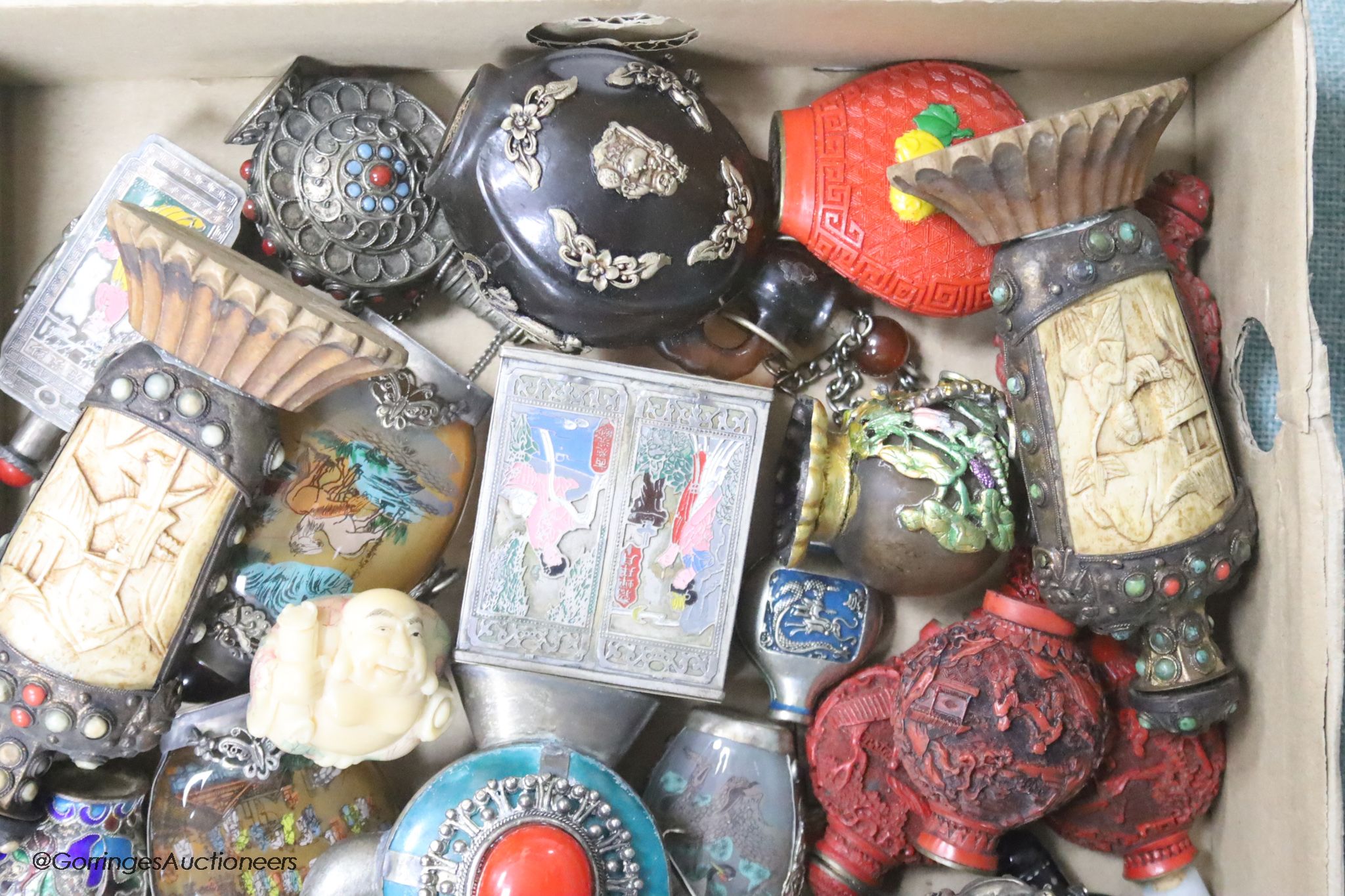 A collection of mixed 20th century Chinese snuff bottles